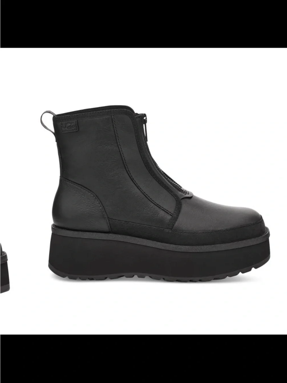 UGG exposed zips